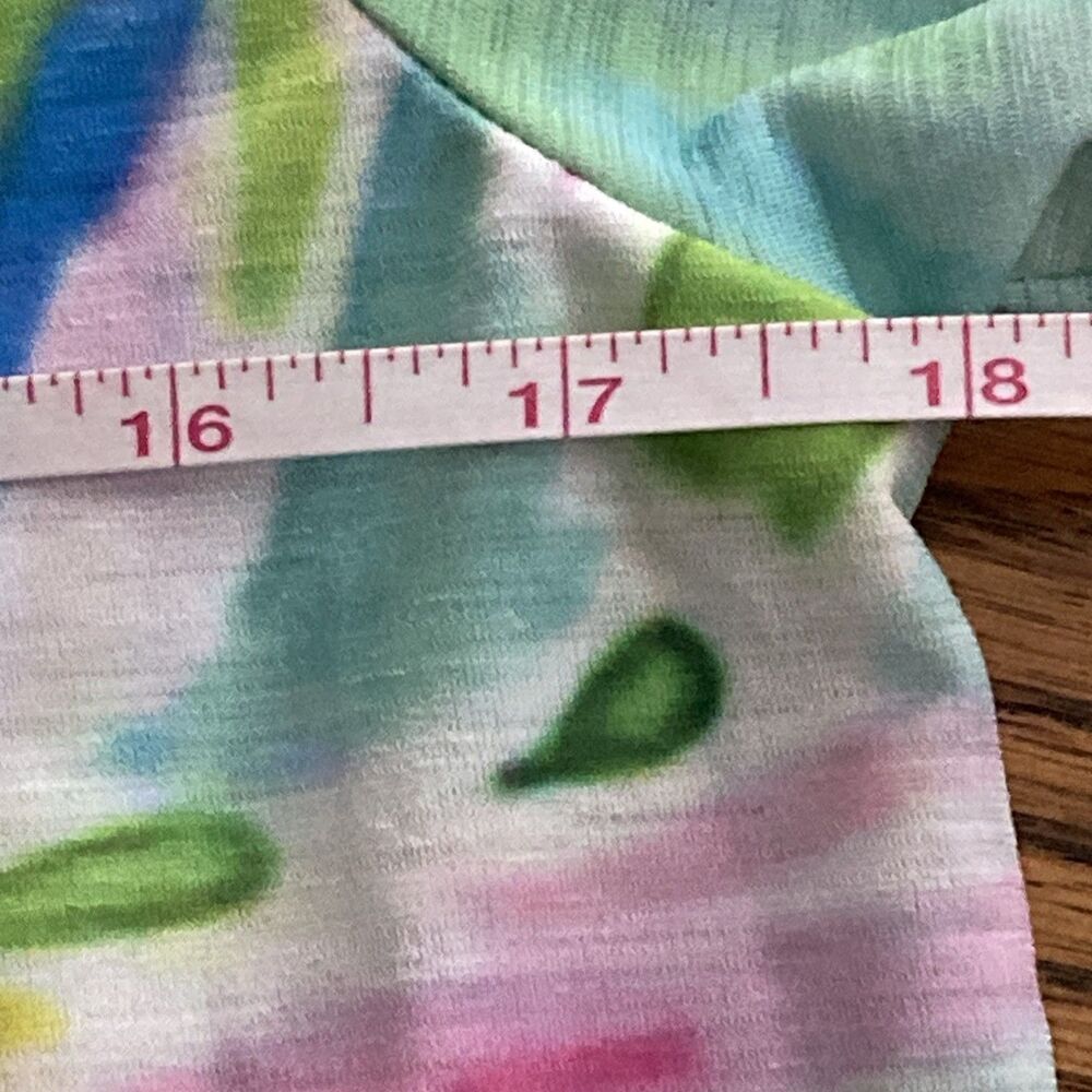 Trisha Tyler Top Medium Button Sleeves Floral Excellent Condition Stretch Relax - Picture 14 of 16